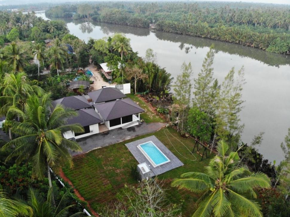 Suan Son Villa Koh Sa Nher สวนสนธิ์วิลล่า เกาะเสนอ Sha Surat Thani Luaran gambar
